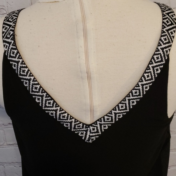 Naked zebra sheer top - Picture 3 of 6